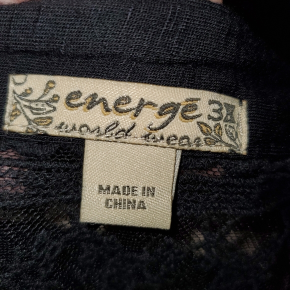 Top - Picture 2 of 2